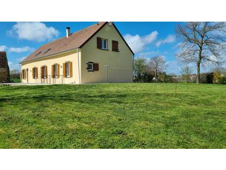 vente maison à saint-jean-d'assé (72380) : à vendre / 240m² saint-jean-d'assé