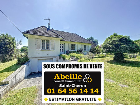 maison traditionnelle de 95 m2 hab veranda de 30 m2. sous so