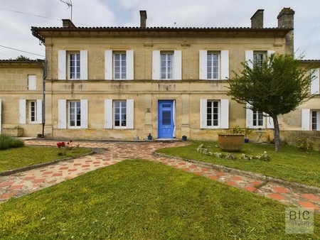 maison de luxe à vendre à saint-romain-la-virvée