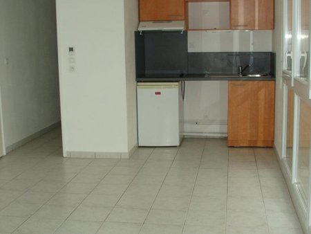 à louer appartement 32 m² – 464 € |hénin-beaumont