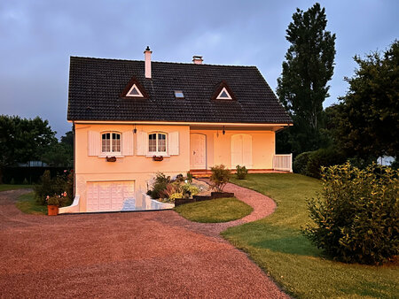 belle maison sur trois niveaux à varennes sur allier