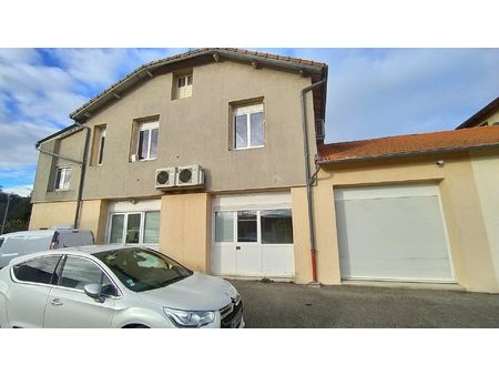 bureaux avec parking dans bel environnement