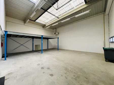 location d'entrepôt de 290 m² à moissy-cramayel - 77550