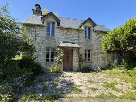 jolie maison en pierre a renover