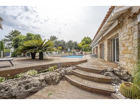 villa de plain-pied proche mougins village - mziloap017