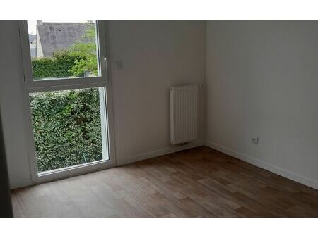 location maison  m² t-4 à guérande  1 225 €