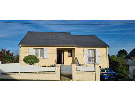 vente maison à sablé-sur-sarthe (72300) : à vendre / 101m² sablé-sur-sarthe