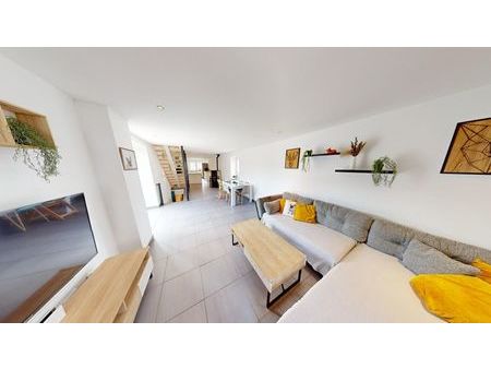 maison f4 de 119 m²  2 chambres  bureau  terrasse  jardin  garage à helstroff