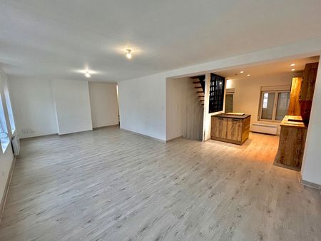 immeuble 14 pièces 260 m²