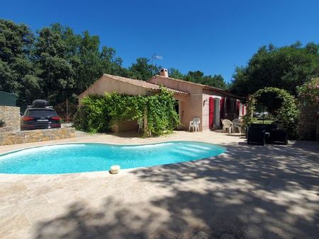 villa plein pied 120 m2 avec piscine chauffée et panneaux solaires