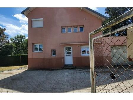 vente maison 5 pièces 75 m² vesoul (70000)