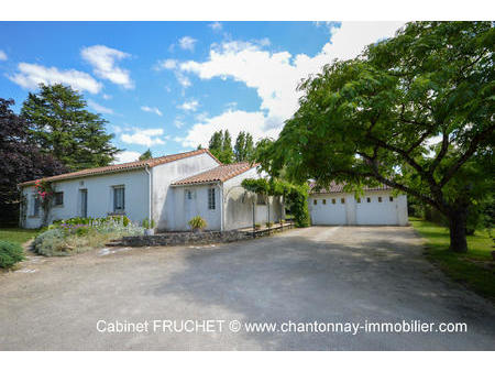 vente maison à chantonnay (85110) : à vendre / 89m² chantonnay