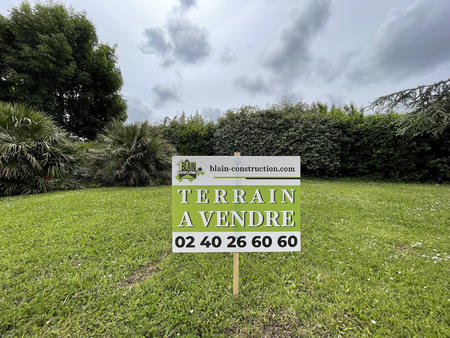 vente terrain à geneston (44140) : à vendre / geneston