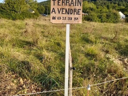 vente terrain plat viabilisé à stlaurent d d'olt 12