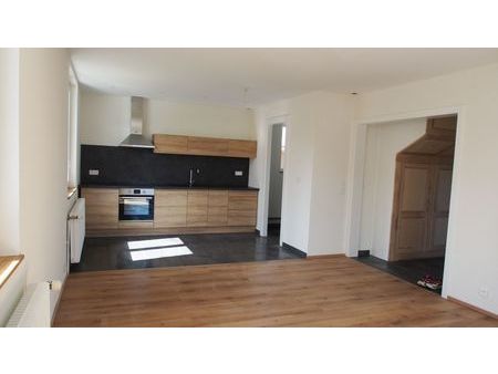 vente appartement 93 m2 + 2 places de parc  idéal investisseur ou pour résidence principal