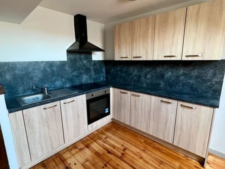 appartement t3 refait à neuf