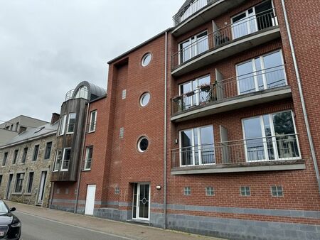 appartement 2 chambres avec terrasse et garage