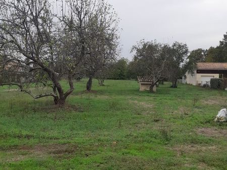 exclusivité terrain à bâtir à lalande de pomerol proche libourne