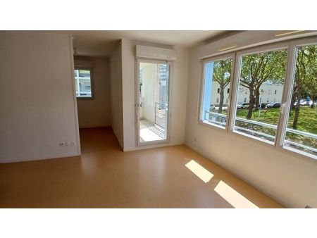 appartement 3 pièces 76 m²