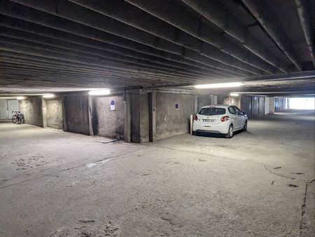 parking / box 13 5 m2