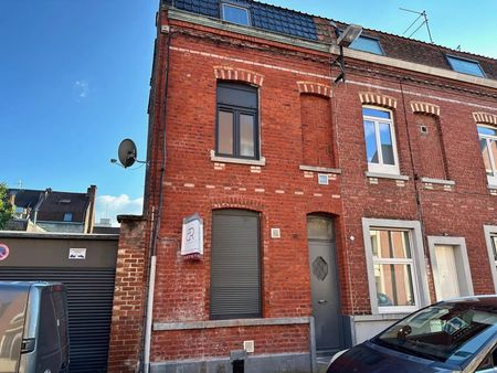 maison 4 pièces 82 m²