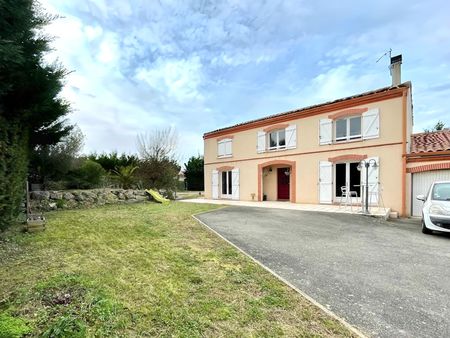 maison t7 161m² avec jardin et piscine