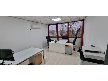 bureau climatisé neuf 25 m² clef en main lormont zone franche