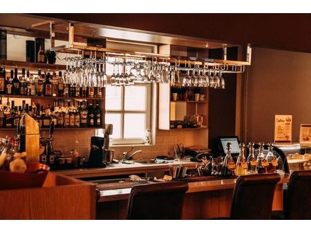 fonds de commerce bar  restaurant 50 m²