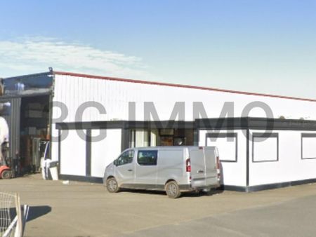 local commercial 610 m²