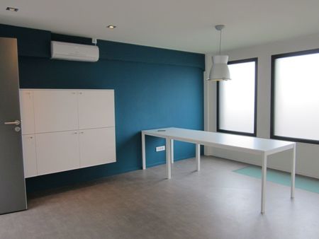 bureau 21 m² (pour 2 pers maximum)