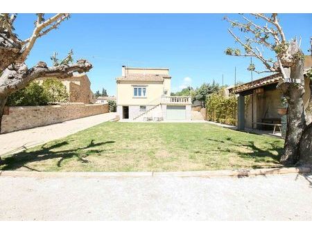 agréable maison avec garage et vue dégagée à 15 minutes d'uzès