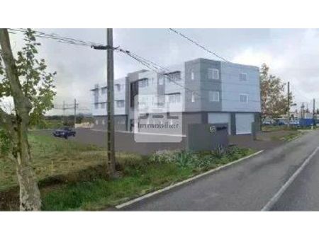 local commercial 190 m² l ardoise