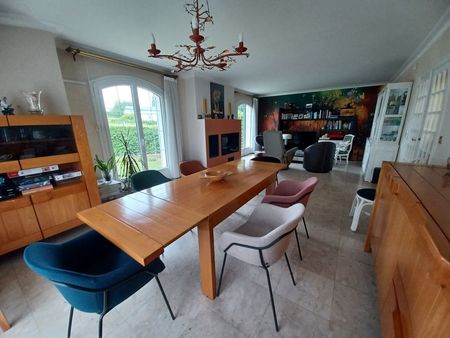 maison 6 pièces 155 m²