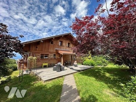 chalet 4 pièces 146 m²