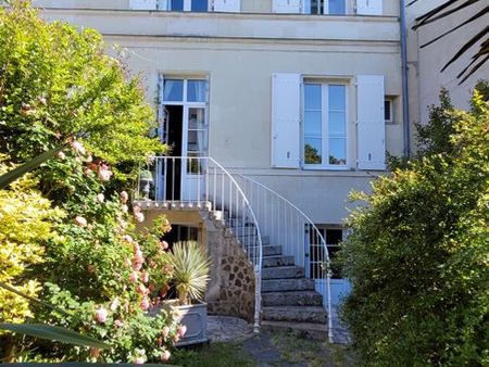 saumur maison avec jardin et dépendance