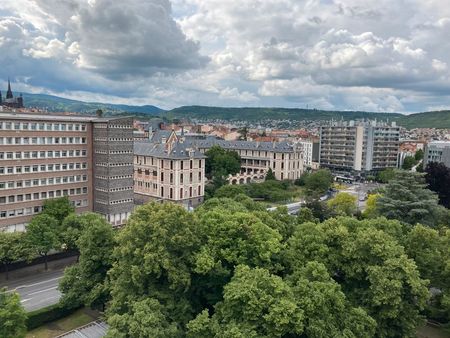 appartement 103m2 au 9ème étage avenue des paulines avec box couvert / fermé  balcon et ca