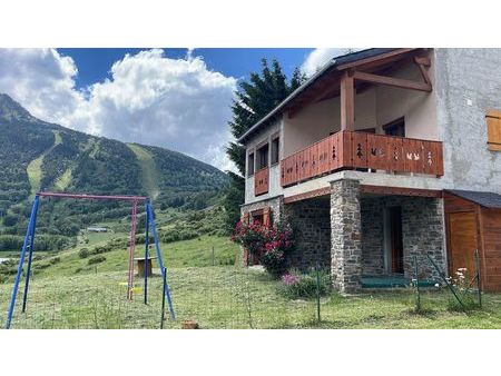 vend maison 180m2  vue sur montagne  lumineuse  300m des pistes de ski