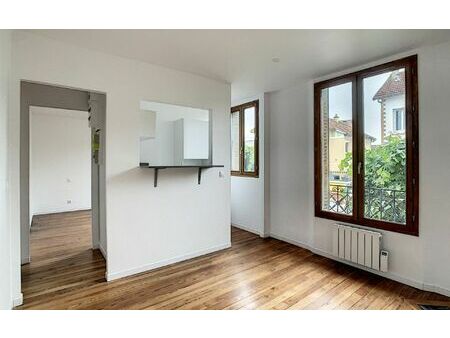 location appartement  29.5 m² t-2 à joinville-le-pont  937 €