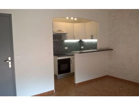 location appartement  34.6 m² t-2 à sisteron  523 €