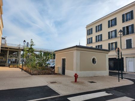 box (garage) gare pontoise