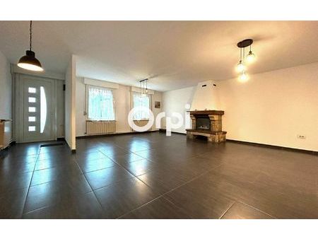 maison sin-le-noble 170 m² t-7 à vendre  173 290 €