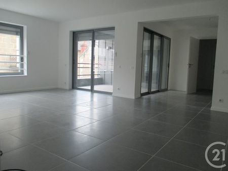 appartement f2 à vendre - 2 pièces - 74 28 m2 - brive la gaillarde - 19 - limousin