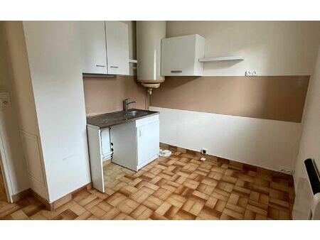 location appartement  m² t-1 à selles-sur-cher  470 €