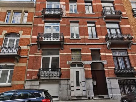 appartement à louer à etterbeek € 955 (kr2le) - immobilière la marquise | zimmo