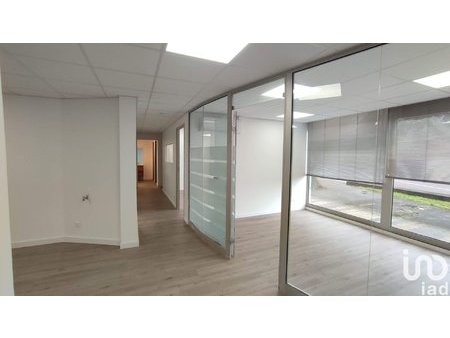 location bureaux 120 m²
