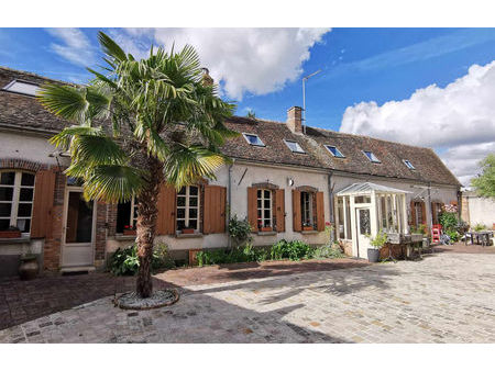 vente maison 8 pièces 170 m² montereau-fault-yonne (77130)