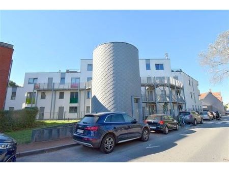 appart. +/-93m² - 2ch + poss. parking - faibles charges!!