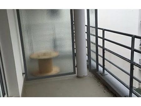 location appartement  m² t-1 à nancy  411 €