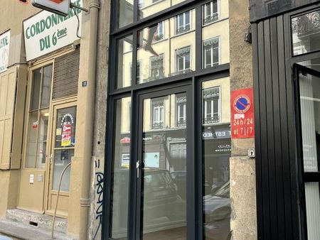 local commercial - 49m² - lyon - 6ème