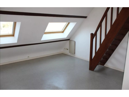 location appartement 2 pièces 25 m² auxerre (89000)